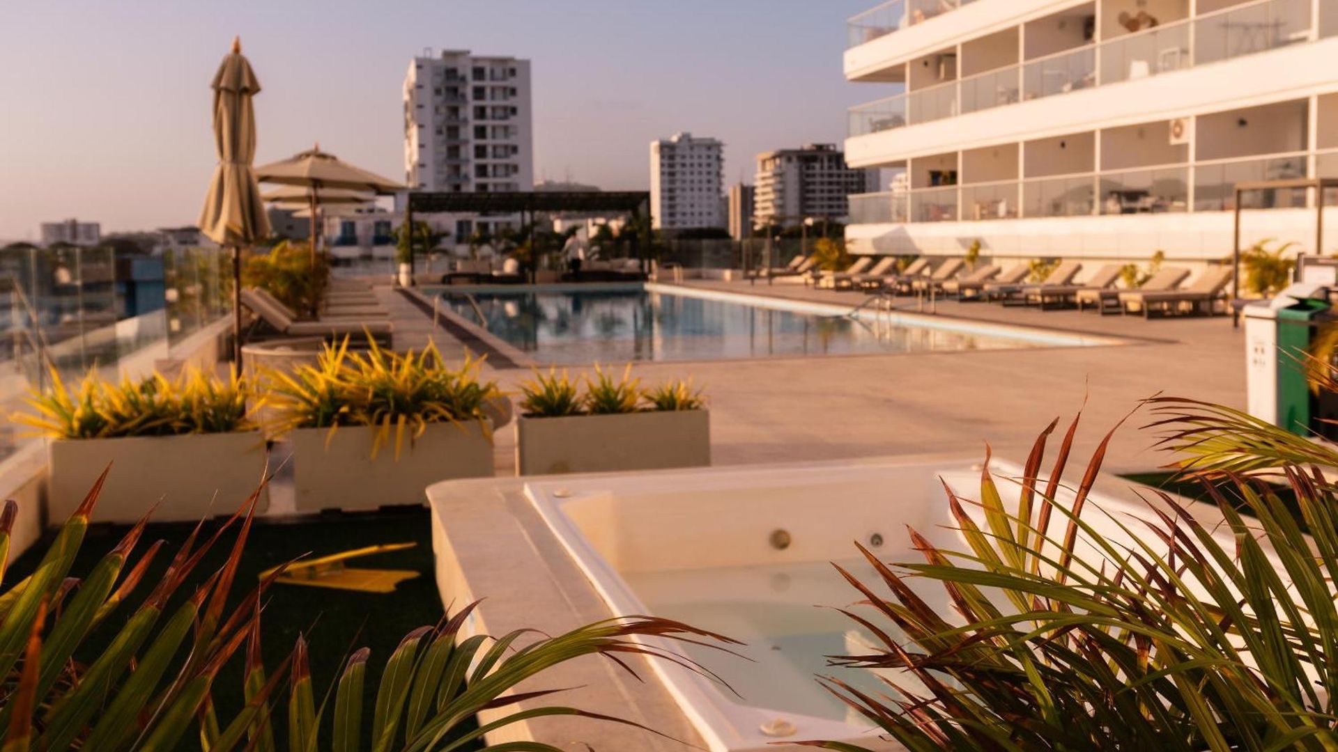 Balcon Y Vista-piscina-cerca Aeropuerto * Cartagena