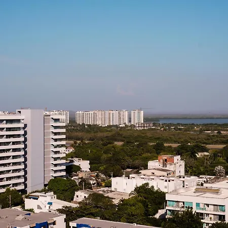 Apartamento Balcon Y Vista-piscina-cerca Aeropuerto